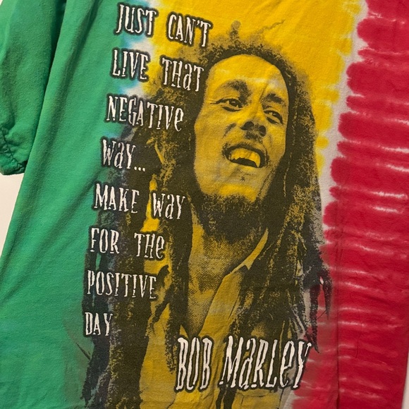 ✨3/$45✨Zion Rootswear Yellow T-Shirt - Picture 3 of 4